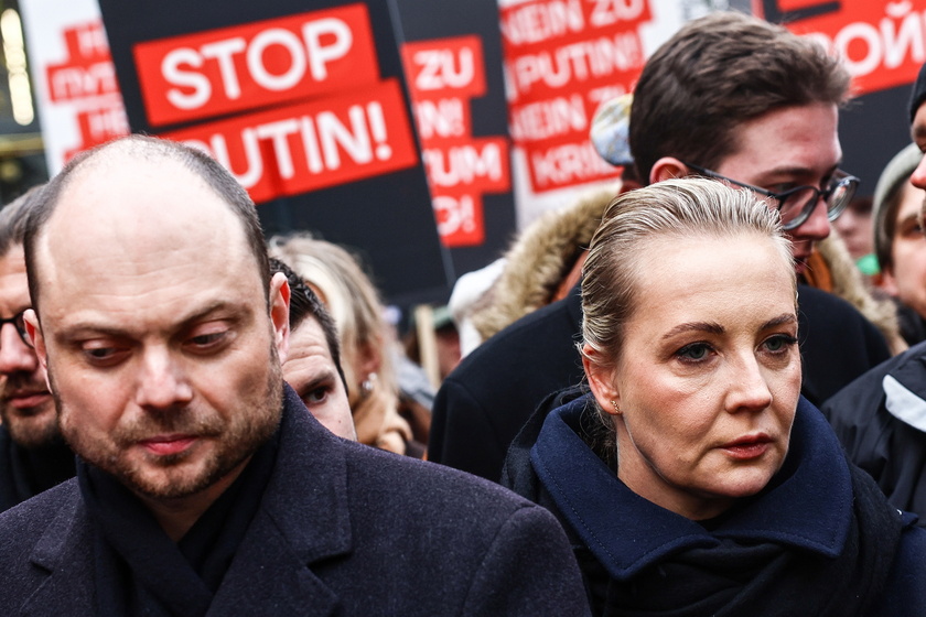 Anti-war demonstration in Berlin led by prominent Russian opposition figures