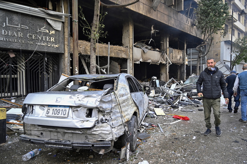 Israeli airstrike hit Mar Elias street in central Beirut 