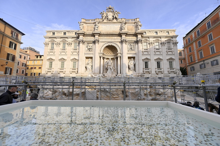 Apre la passerella panoramica della Fontana di Trevi