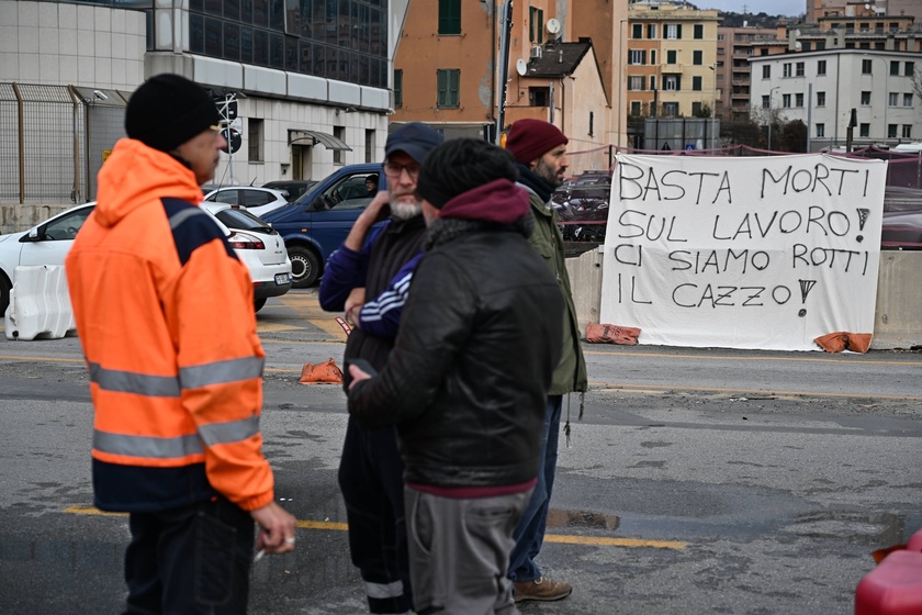 Operaio morto, sindacati in strada 'si investe troppo poco'