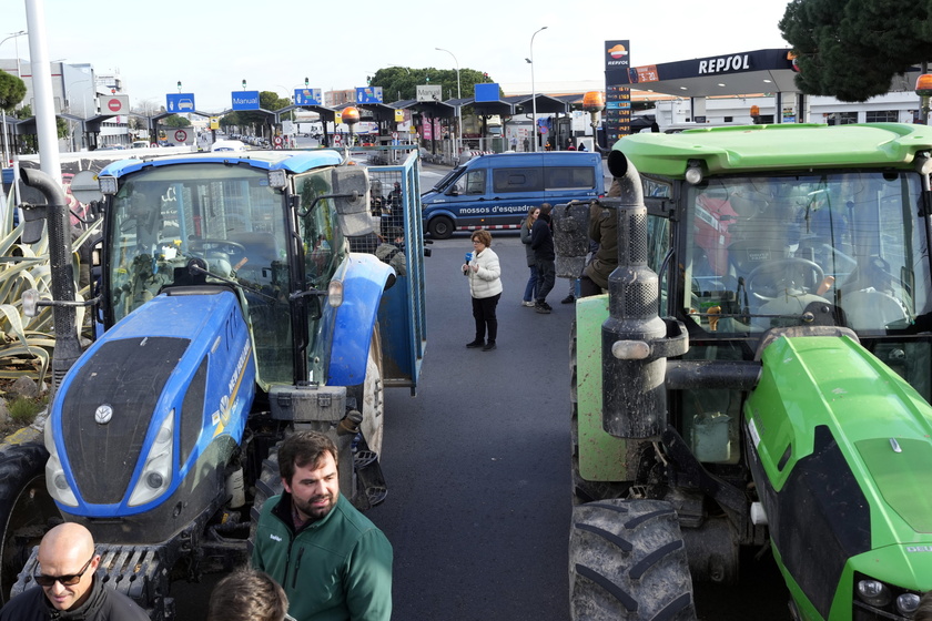 Farmers continue to protest in Spain - RIPRODUZIONE RISERVATA