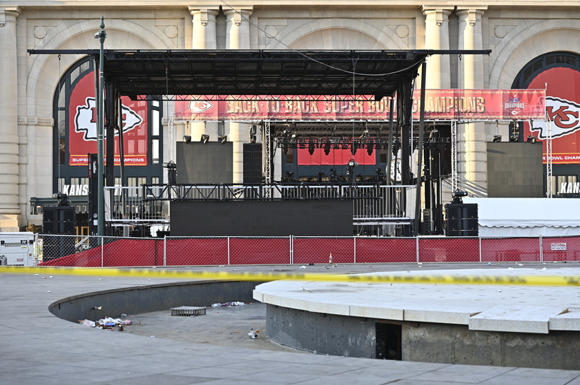 Shooting at Kansas City Chiefs Super Bowl LVIII Victory Parade - RIPRODUZIONE RISERVATA