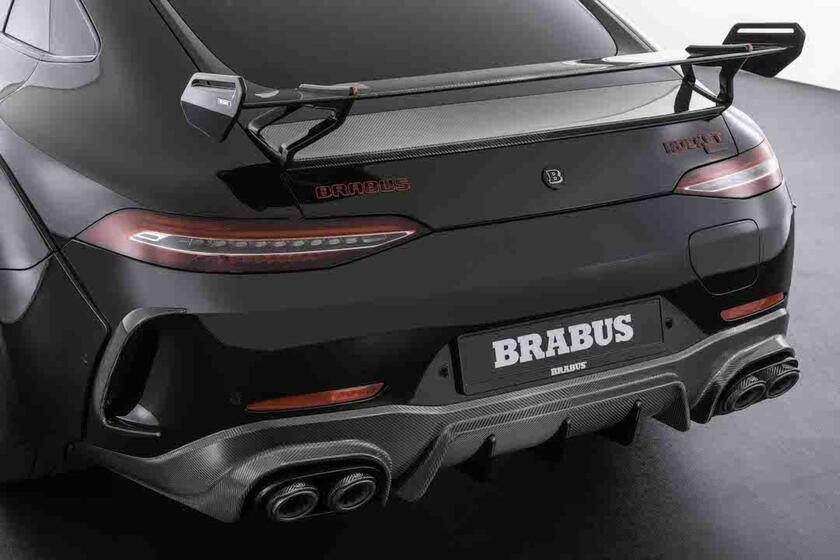 Brabus Rocket 1000, Mercedes “razzo” in serie limitata © ANSA/Brabus