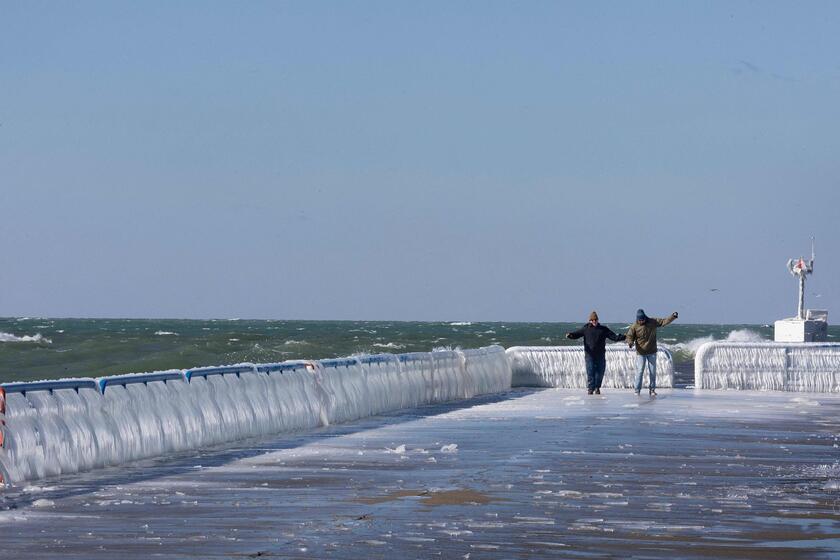 Usa: calo record di ghiaccio ai Grandi Laghi, -il 5% annuo dagli anni  '70 © ANSA/Getty Images via AFP