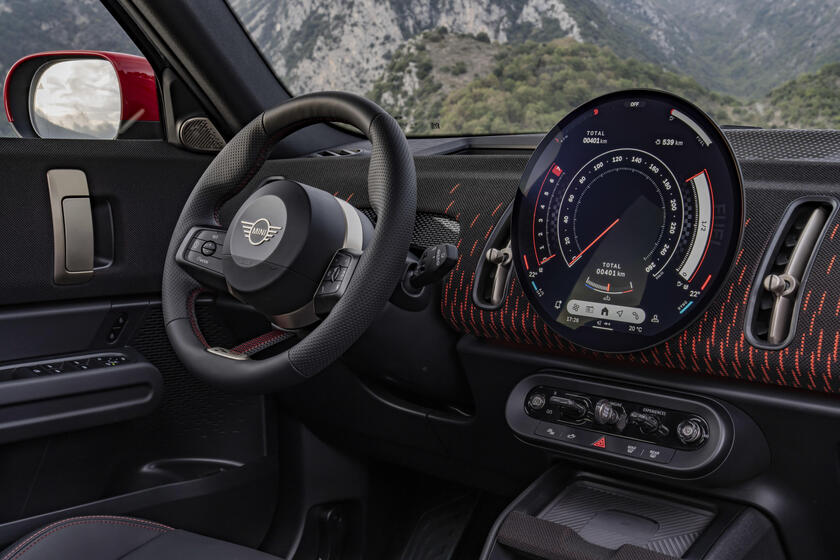 Mini Countryman John Cooper Works - RIPRODUZIONE RISERVATA