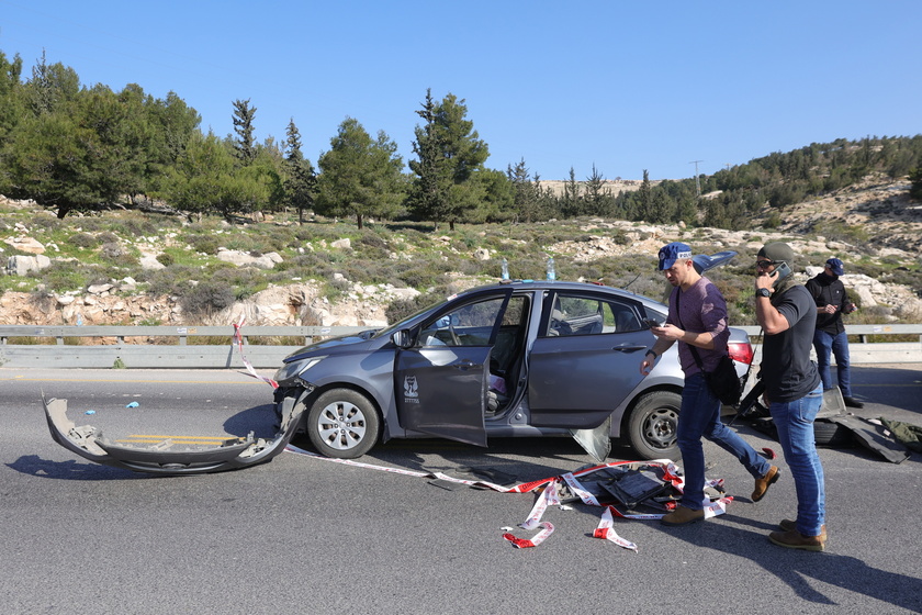 At least 8 injured in suspected shooting attack at West Bank settlement near Jerusalem - RIPRODUZIONE RISERVATA