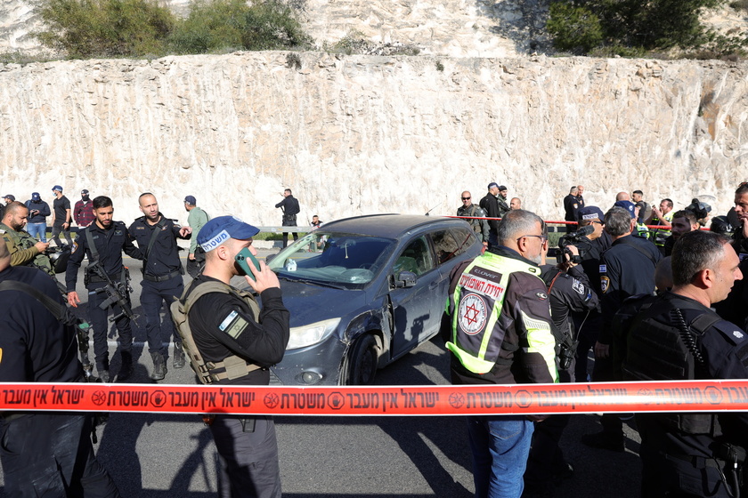 At least 8 injured in suspected shooting attack at West Bank settlement near Jerusalem - RIPRODUZIONE RISERVATA