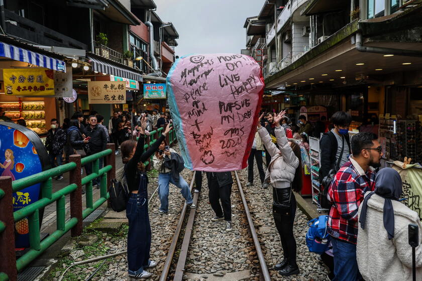 Pingxi Sky Lantern Festival in Taiwan © ANSA/EPA