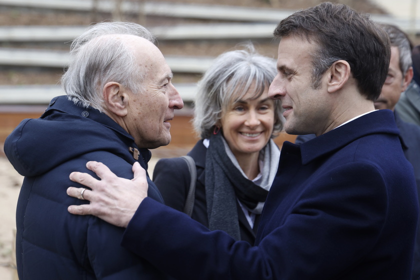 French President Macron inaugurates the Paris 2024 Olympic village in Saint-Denis - RIPRODUZIONE RISERVATA