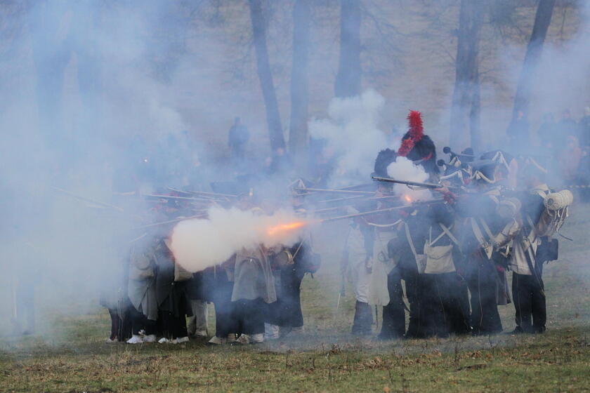 Historical military club members reenact  'Battle of Bergfriede ' in Poland © ANSA/EPA