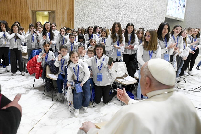 Il Papa ai ragazzi, non lasciatevi condizionare dai like - RIPRODUZIONE RISERVATA