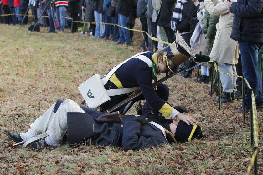 Historical military club members reenact  'Battle of Bergfriede ' in Poland © ANSA/EPA