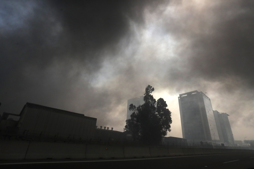 Forest fires in Chile 's Vina del Mar region - RIPRODUZIONE RISERVATA