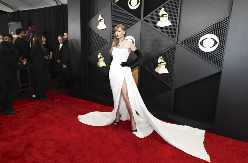 Arrivals - 66th Annual Grammy Awards - RIPRODUZIONE RISERVATA