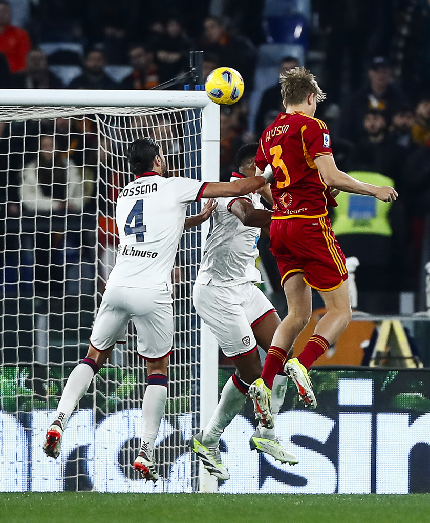AS Roma vs Cagliari Calcio - RIPRODUZIONE RISERVATA