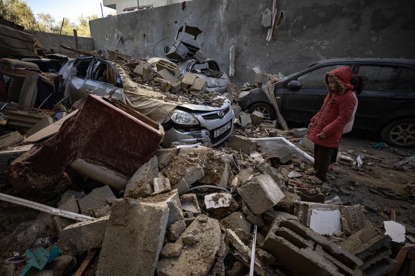 Israel carries out air strike on Rafah refugee camp - RIPRODUZIONE RISERVATA