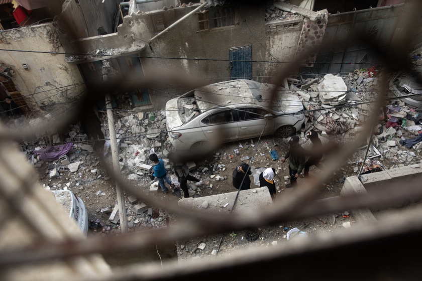 Damage following Israeli strike on Rafah camp, southern Gaza - RIPRODUZIONE RISERVATA