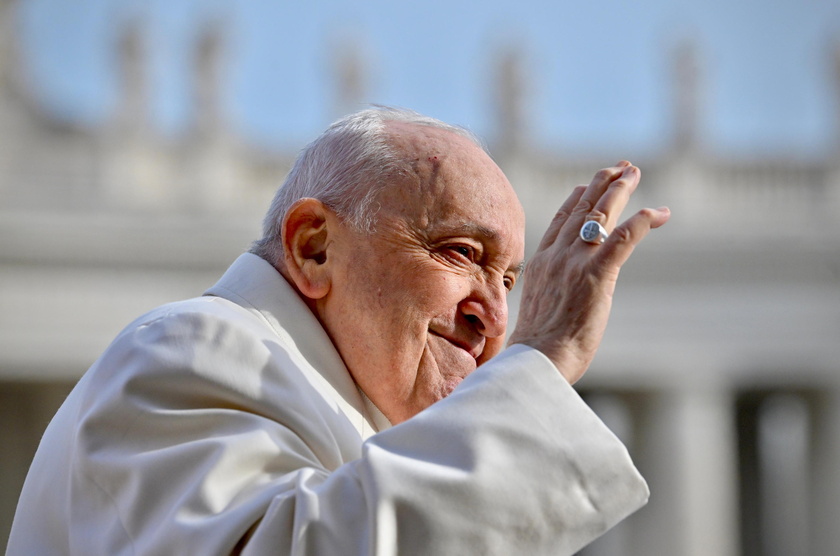 Pope Francis leads his general audience at Saint Peter 's Square - RIPRODUZIONE RISERVATA