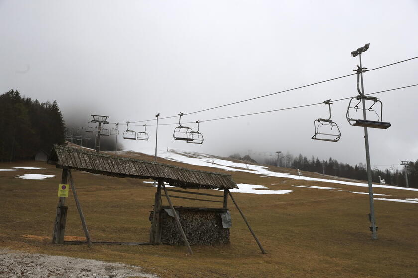 Closed slopes and cancelled ski races at Kranjska Gora ski resort as Europe records warmest February to date