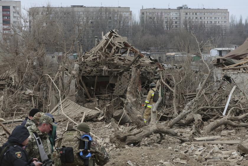 At least one killed, 14 injured after shelling on Zaporizhzhia, Ukraine - RIPRODUZIONE RISERVATA