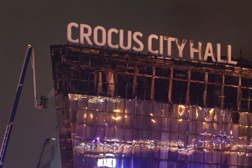 At least 40 dead in shooting attack and fire in Crocus City Hall concert venue - RIPRODUZIONE RISERVATA