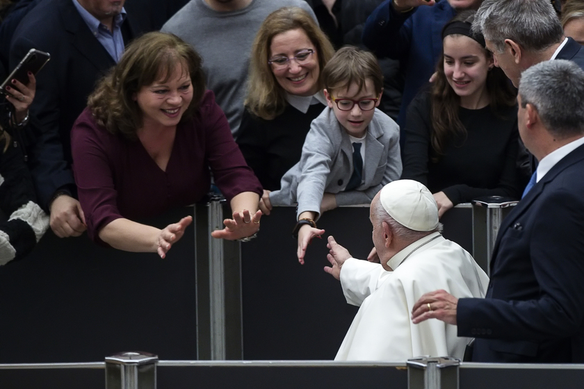 Il Papa alla Rai, garantite il pluralismo e il vero dialogo - RIPRODUZIONE RISERVATA