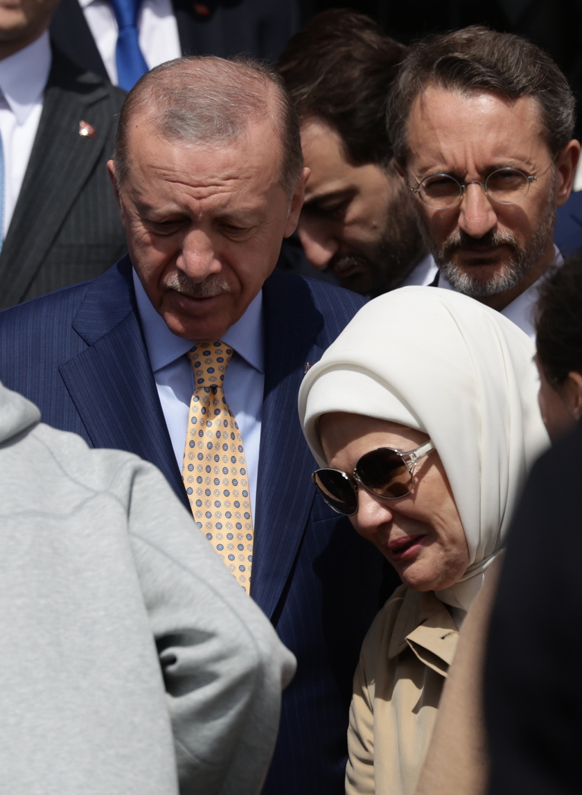 Turkish President Erdogan votes in the local elections - RIPRODUZIONE RISERVATA