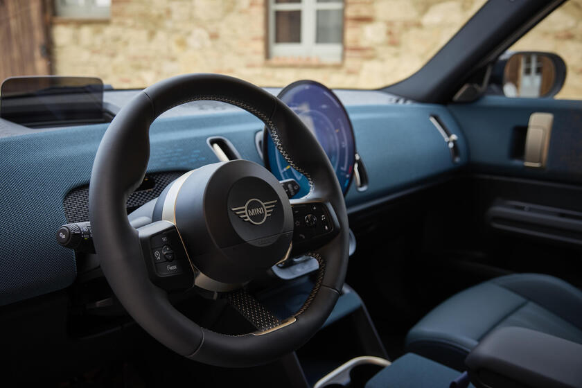 MINI Countryman SE ALL4 è elettrica con tanto stile © ANSA/Web