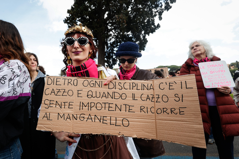 International Women 's Day rally in Rome - RIPRODUZIONE RISERVATA