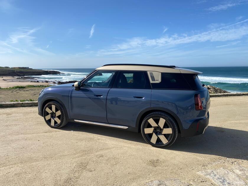 MINI Countryman SE ALL4 è elettrica con tanto stile © ANSA/Web