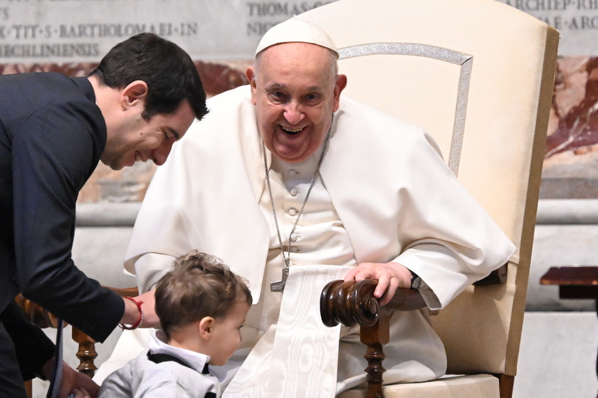 Il Papa è arrivato nella basilica di San Pietro - RIPRODUZIONE RISERVATA