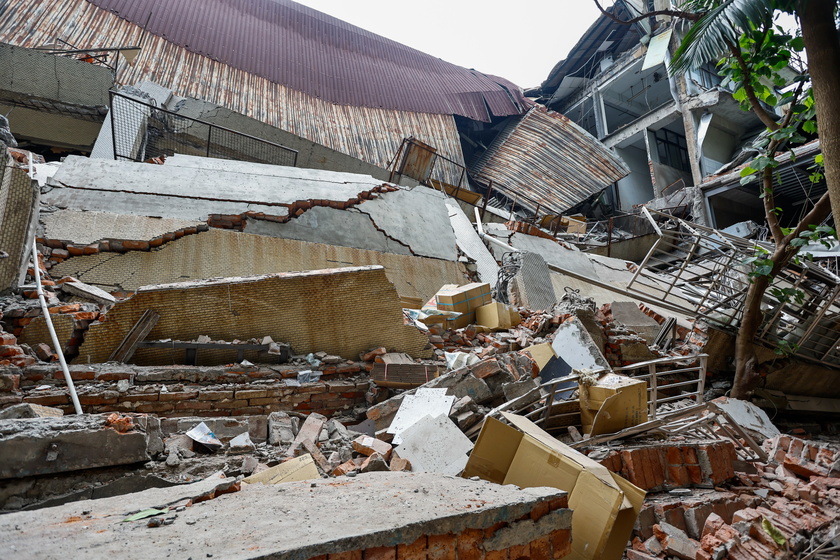 Aftermath of a magnitude 7.5 earthquake near Hualien - RIPRODUZIONE RISERVATA