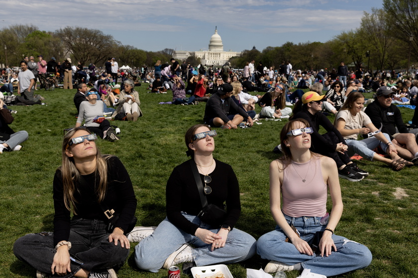 The partial solar eclipse in Washington, DC - RIPRODUZIONE RISERVATA