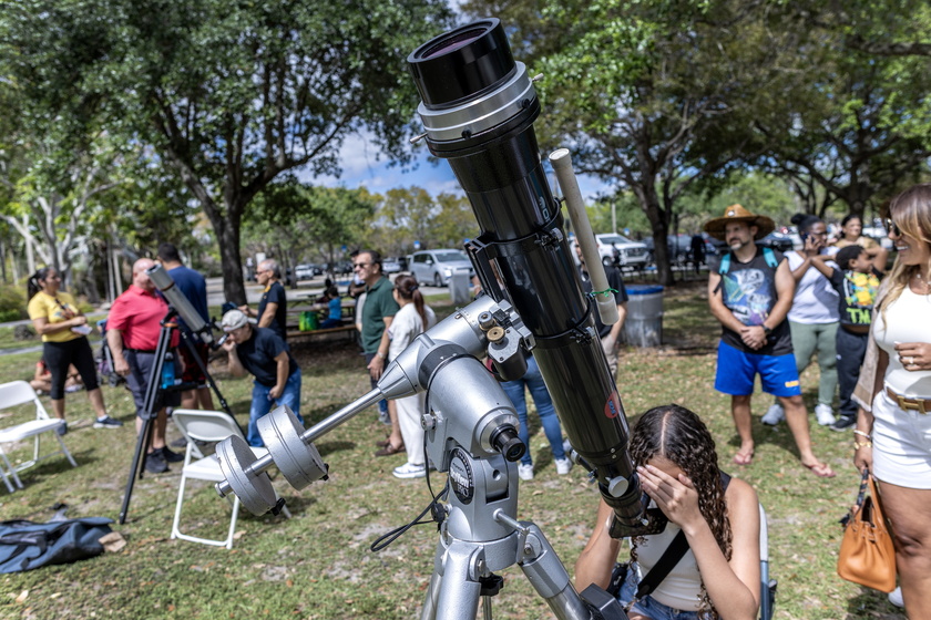 Partial solar eclipse in Florida - RIPRODUZIONE RISERVATA