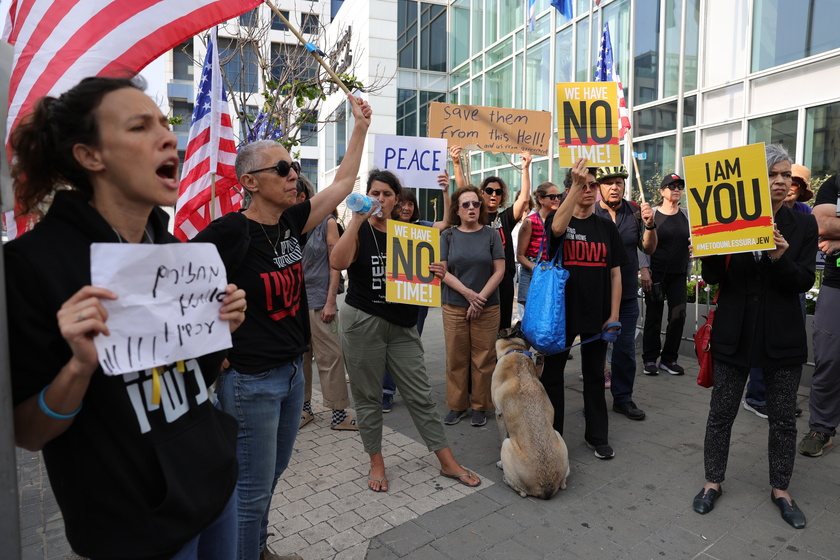 Protesters demand release of Israeli hostages held in Gaza as Blinken visits Tel Aviv