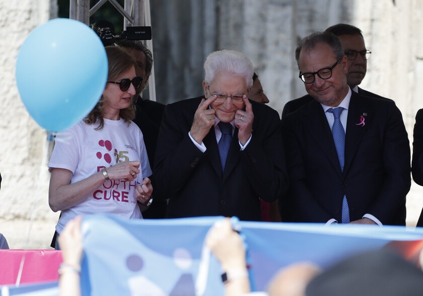 Applausi e cori per Mattarella alla Race for the Cure