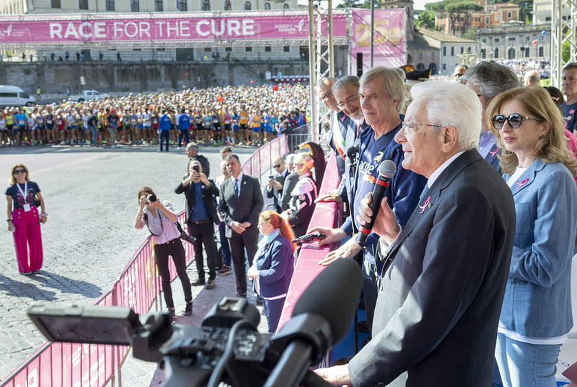 Applausi e cori per Mattarella alla Race for the Cure