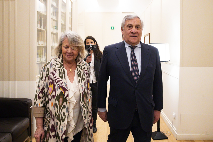 ++ Tajani, l'unica vera minaccia russa è quella cybernetica ++