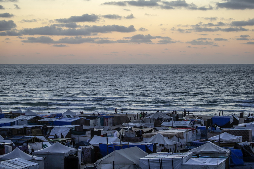 Displaced Palestinians settle in new Khan Yunis camp after evacuating Rafah