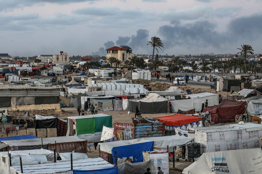 Displaced Palestinians settle in new Khan Yunis camp after evacuating Rafah