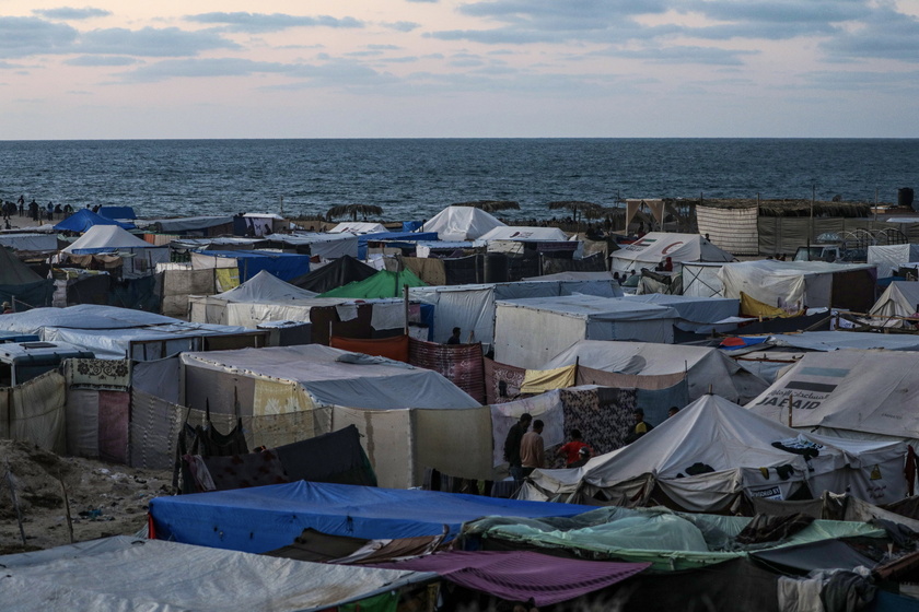 Displaced Palestinians settle in new Khan Yunis camp after evacuating Rafah