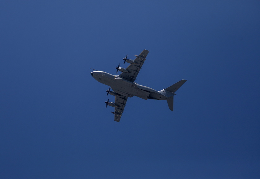 Humanitarian aid airdropped over southern city of Khan Younis