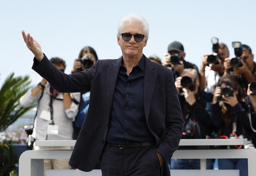 Oh, Canada - Photocall - 77th Cannes Film Festival