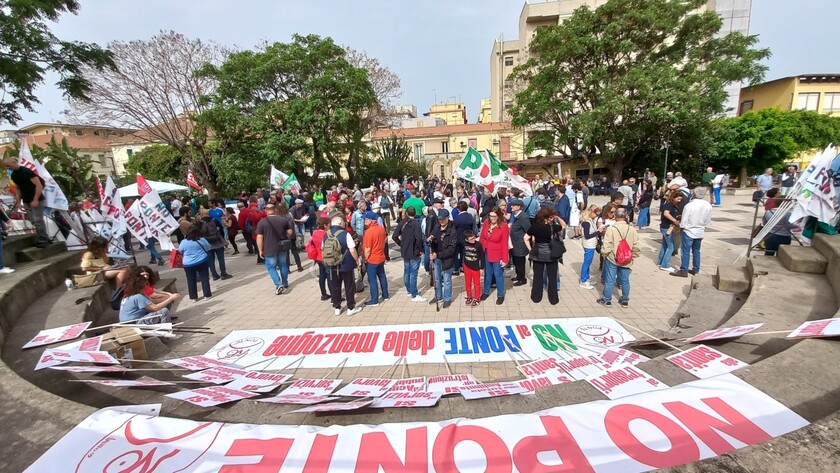 Manifestazione No Ponte