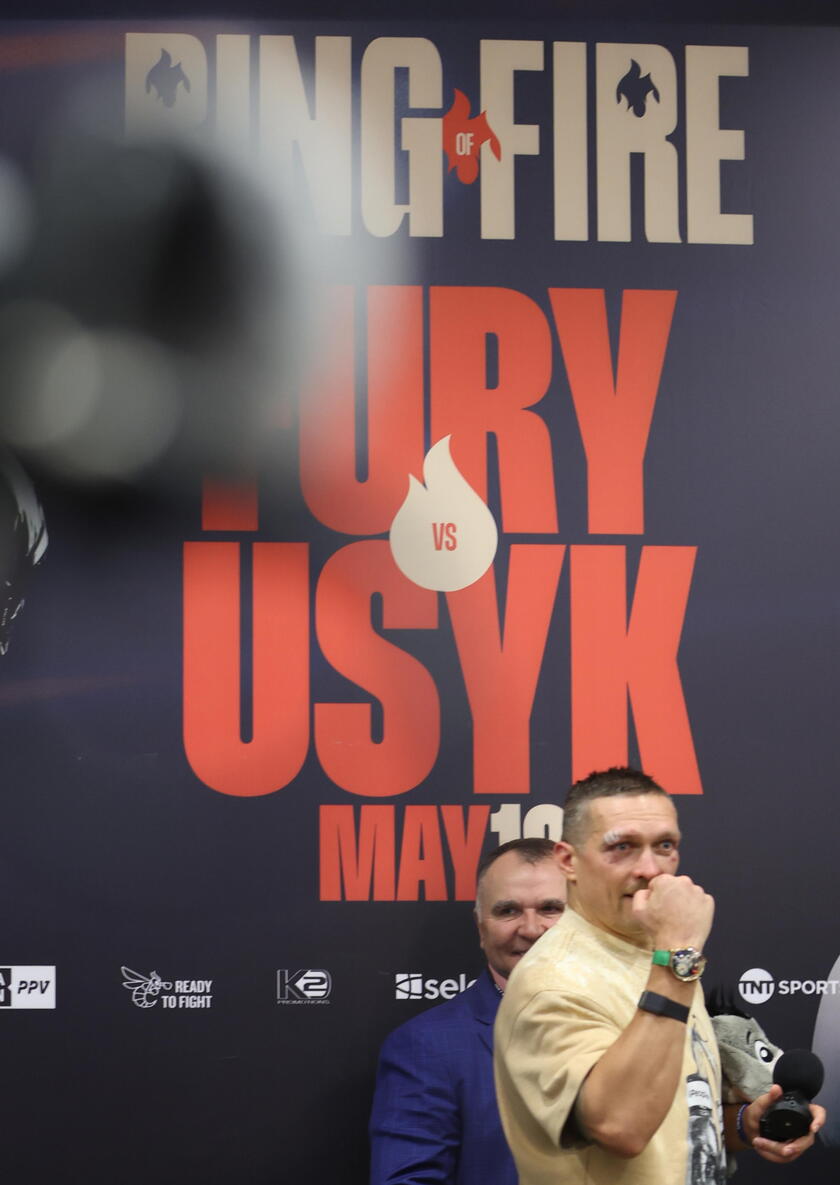 Heavyweight Boxing - Fury vs Usyk