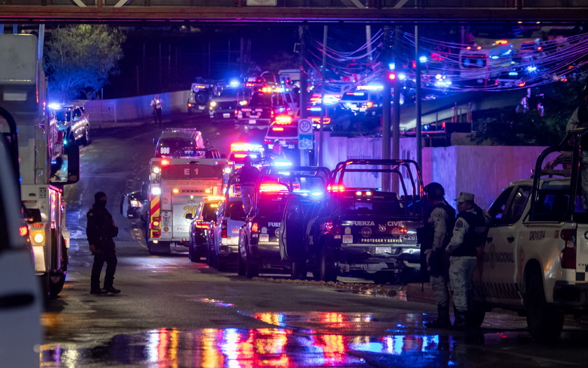 At least 9 dead and 50 injured after stage collapsed at Mexico opposition campaign rally