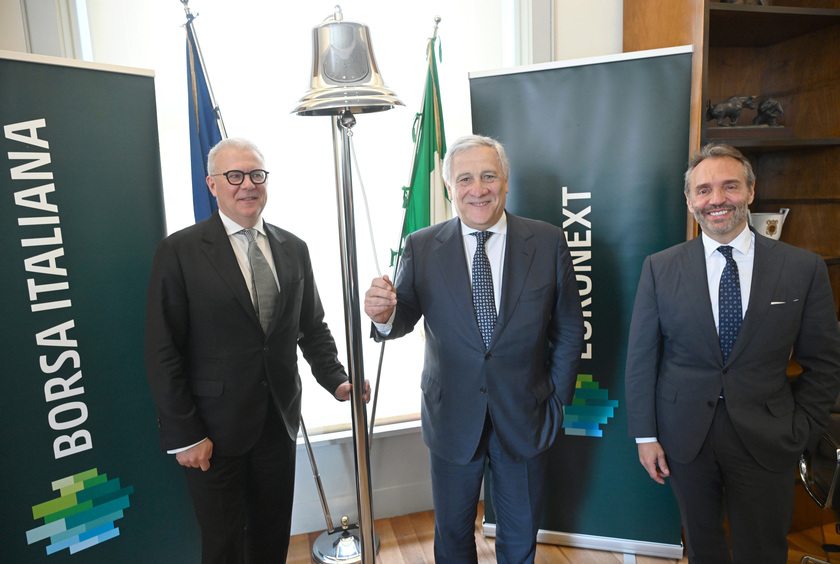 Tajani incontra i vertici di Borsa,'servono più quotate'