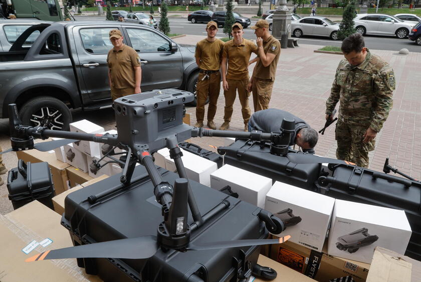 Kyiv hands vehicles, drones over to Ukrainian battalion fighting in Kharkiv