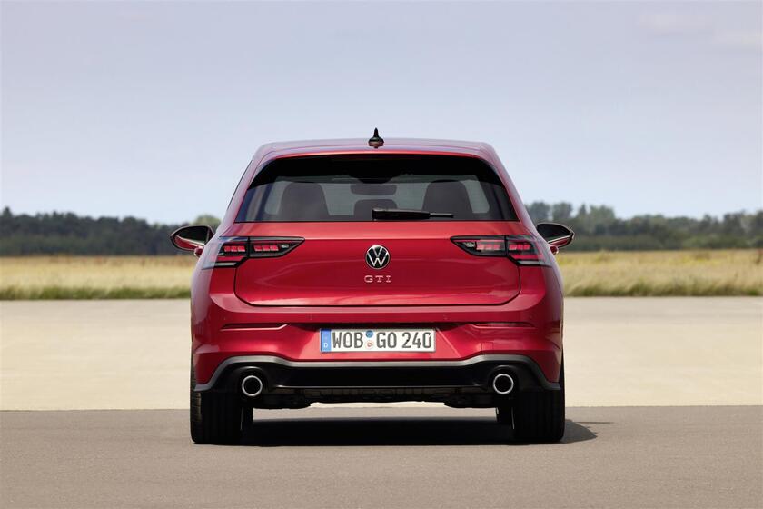 Volkswagen Golf GTI, motori più potenti e tecnologia al top