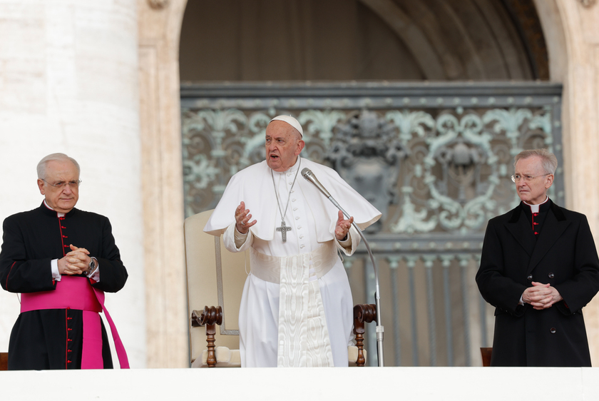 Il Papa, il mondo oggi ha tanto bisogno di speranza